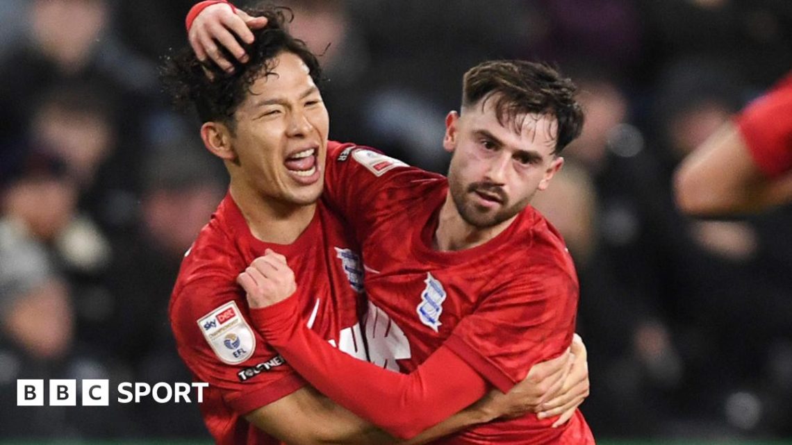 Swansea City 1-1 Birmingham City: Patrick Roberts cancels out Zan Vipotnik opener