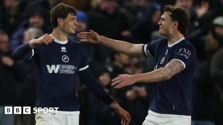 Millwall 2-1 Swansea City: Caleb Taylor’s added-time winner sends Lions into top six