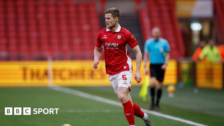 Bristol City: Rob Atkinson to miss 10 weeks in latest defensive injury blow