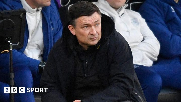 Preston North End: Heckingbottom calls for ‘realism’ from disillusioned fans