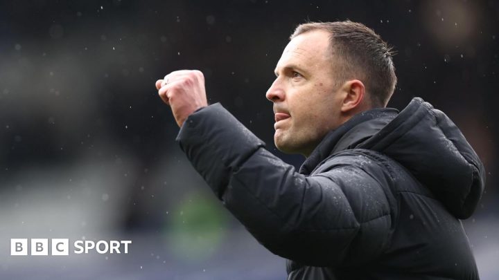 Birmingham City: Chris Davies hails ‘thoroughly dominant’ Blues