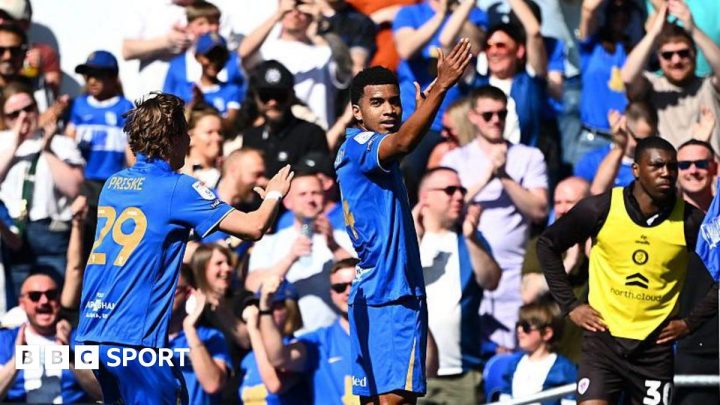 Birmingham City 1-1 Bristol City: Blues end home season on a high