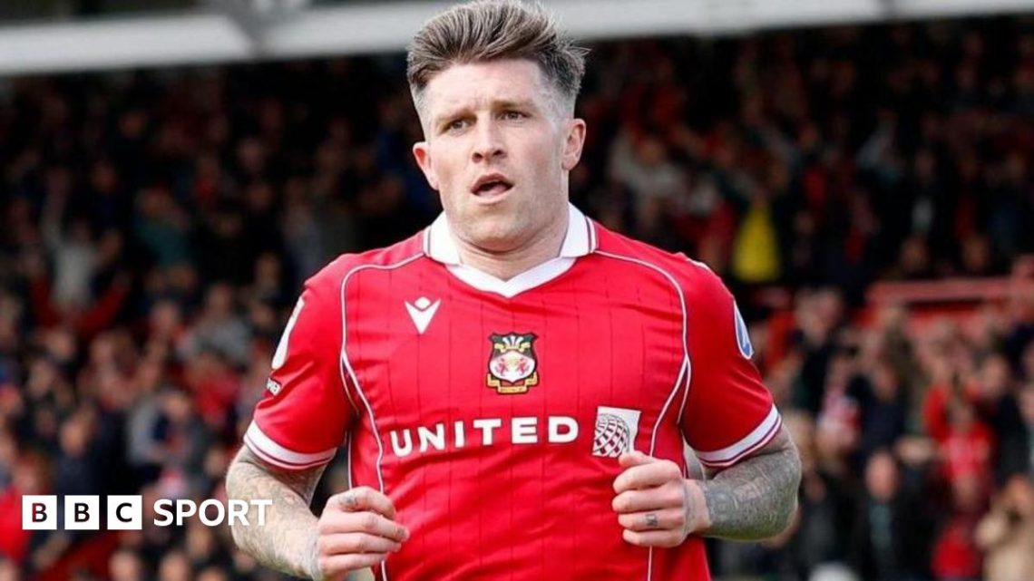 Wrexham 2-0 Stoke City : Red Dragons revive Championship play-off bid Wrexham 2-0 Stoke City : Red Dragons revive Championship play-off bid