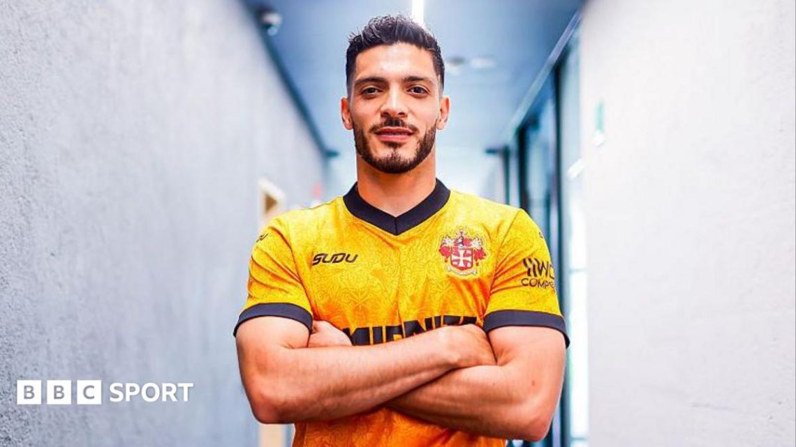Kieran Trippier & Raul Jimenez join Wolves: BBC Radio WM’s Mike Taylor on a productive week
