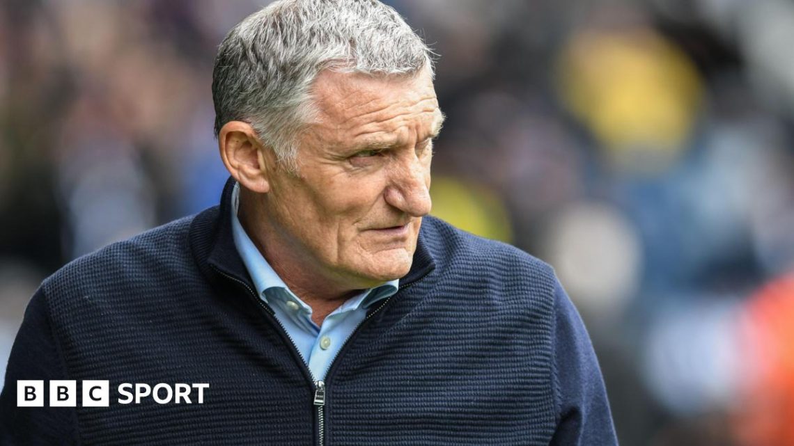 Blackburn Rovers appoint Tony Mowbray as new head coach Blackburn Rovers appoint Tony Mowbray as new head coach
