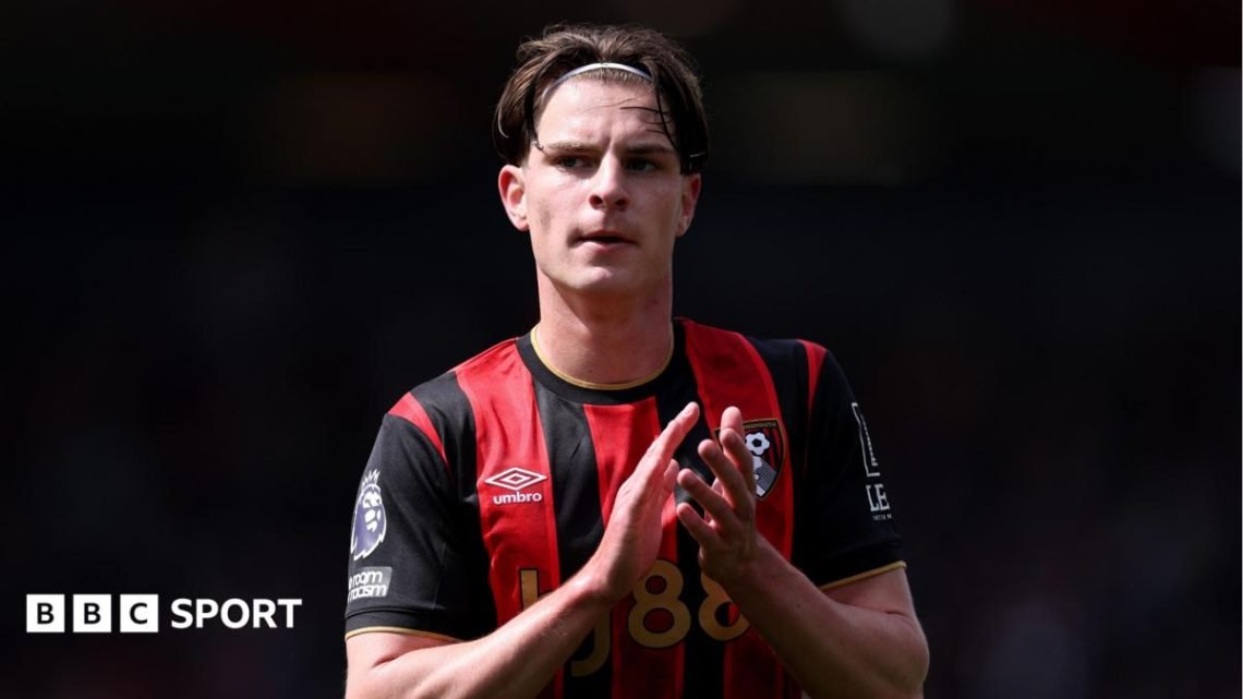 AFC Bournemouth: Alex Scott rejects new contract with Premier League club AFC Bournemouth: Alex Scott rejects new contract with Premier League club