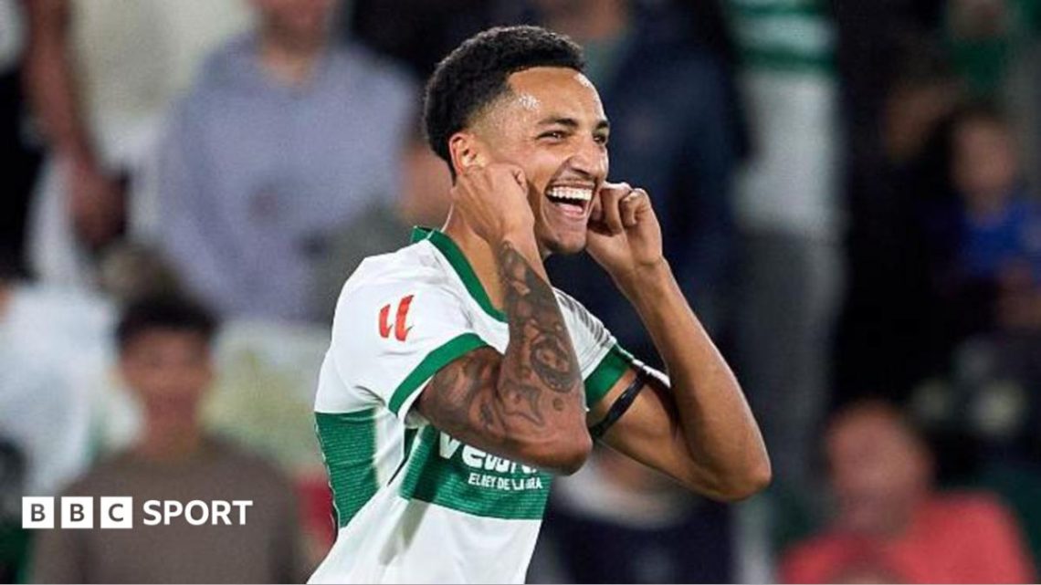 Bournemouth sign £25.7m striker Alvaro Rodriguez from Elche Bournemouth sign £25.7m striker Alvaro Rodriguez from Elche