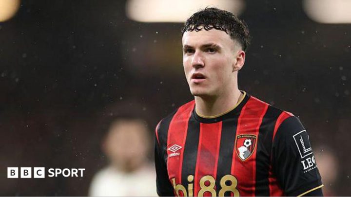 Alex Jimenez: Suspended Bournemouth defender set for Fiorentina loan move