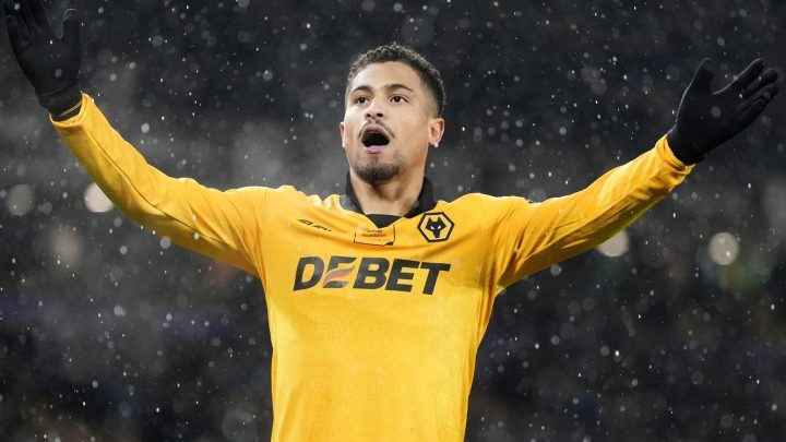 Joao Gomes: Aston Villa sign midfielder from Wolves in £38m deal | Football News