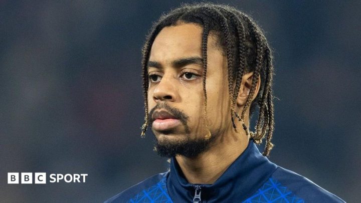 Bradley Barcola: Liverpool agree £123m deal for PSG forward