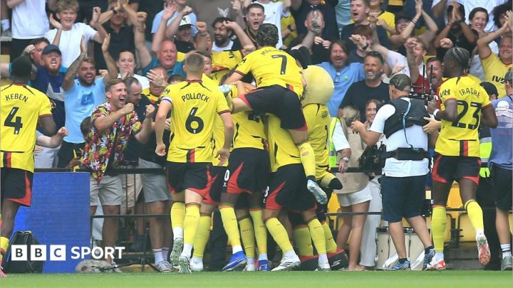 Watford 2-1 Southampton: Hornets hold on to win Championship opener