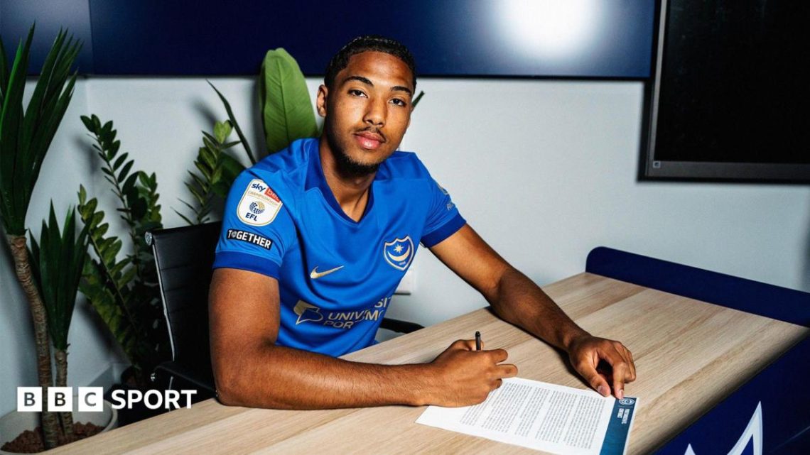 Benjamin Arthur: Portsmouth sign Brentford defender on loan Benjamin Arthur: Portsmouth sign Brentford defender on loan