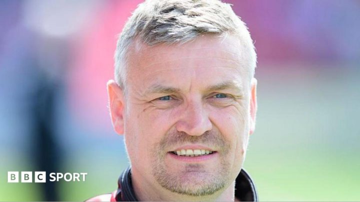 Bristol City: Michael Skubala backs Lorent Tolaj and Dom Ballard