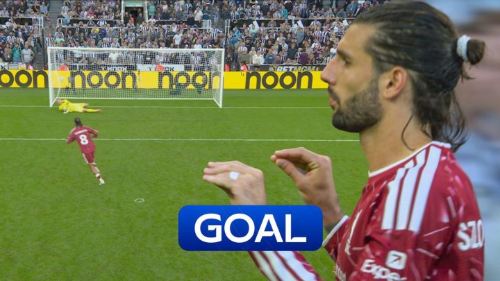 Szoboszlai 'saves the day' for Liverpool with late pen