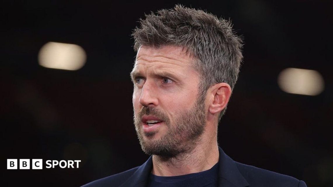 Why are Man Utd better without the ball? Why are Man Utd better without the ball?