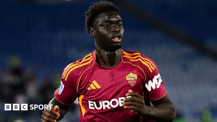 Robinio Vaz: Hull City criticuse ‘abhorrent’ racist abuse of new signing