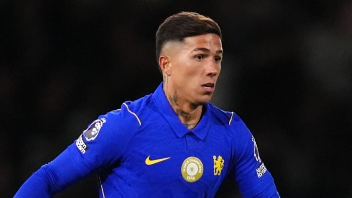 Enzo Fernandez transfer news: Manchester City agree £125m deal to sign Chelsea midfielder on Deadline Day | Football News