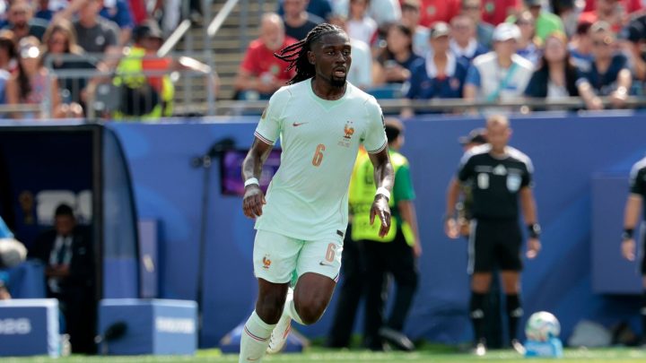 Chelsea transfer latest: Deal close for Roma midfielder Manu Kone, as loan explored for Jamie Gittens to go the other way | Football News