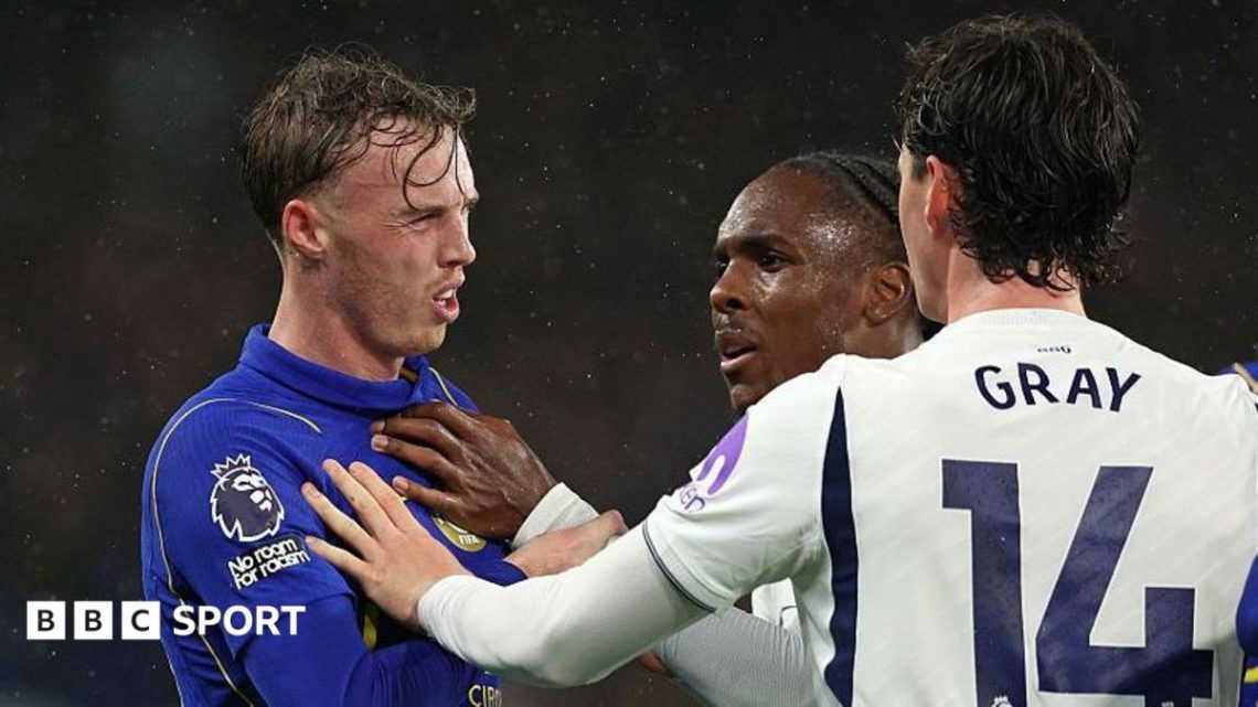 Penders error, Palmer sent off – player ratings for Chelsea v Spurs